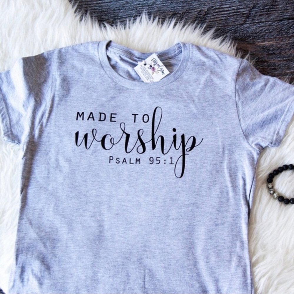 “Made to Worship” Tee-Heather Grey